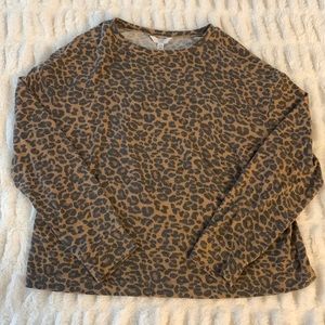 Leopard print long sleeve sweater. Barely ever worn (no tags).